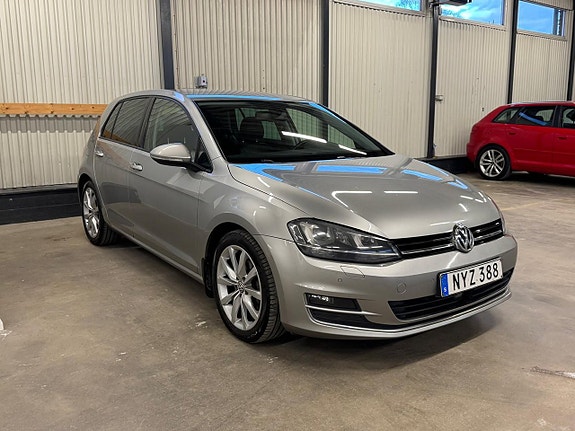 Volkswagen Golf VII 3 of 14