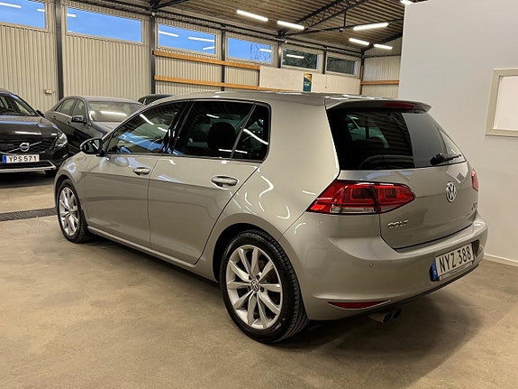 Volkswagen Golf VII 4 of 14