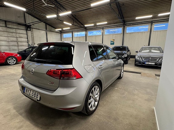 Volkswagen Golf VII 6 of 14