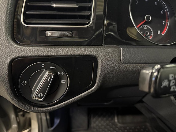 Volkswagen Golf VII 14 of 14