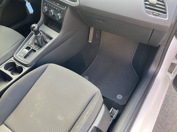 Seat Leon 17 of 20