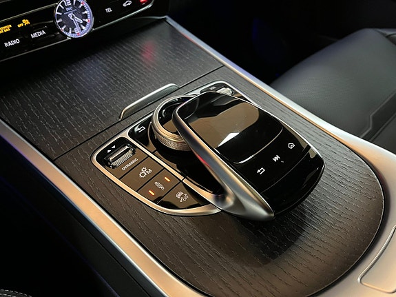 Mercedes-Benz G63 30 of 30
