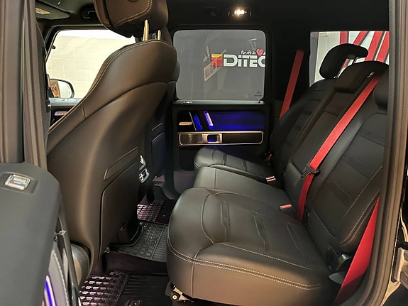 Mercedes-Benz G63 13 of 30