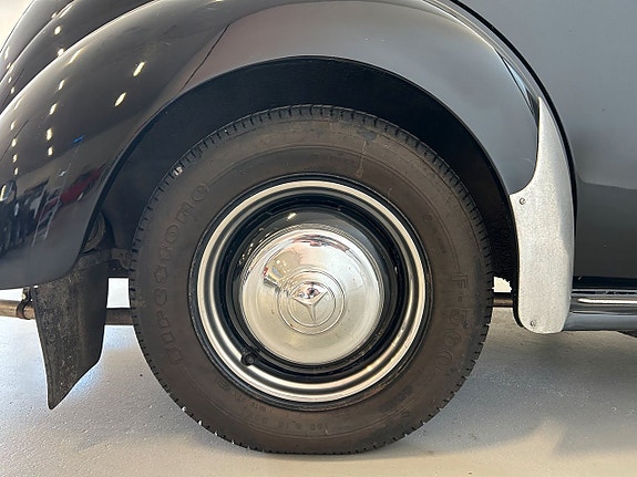 Mercedes-Benz 170 13 of 24