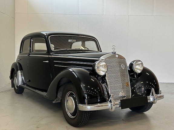 Mercedes-Benz 170 3 of 5