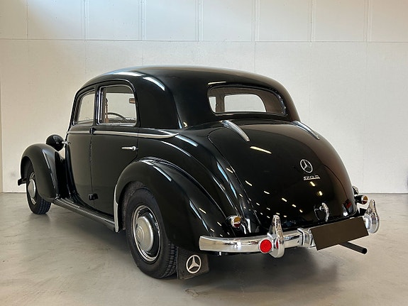 Mercedes-Benz 170 11 of 24