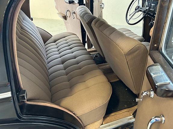 Mercedes-Benz 170 19 of 24