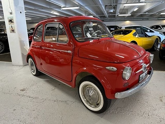 Fiat Nouva 2 of 30