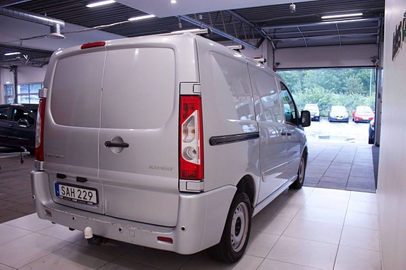 Peugeot Expert 17 of 18