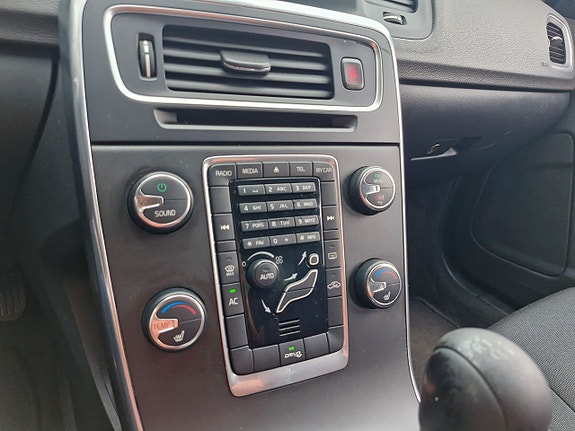 Volvo S60 9 of 9