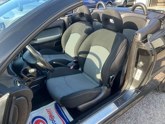 Peugeot 206 CC 5 of 5