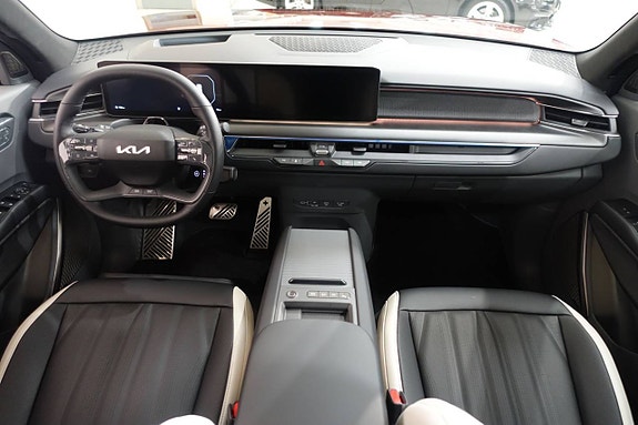 Kia EV9 5 of 24