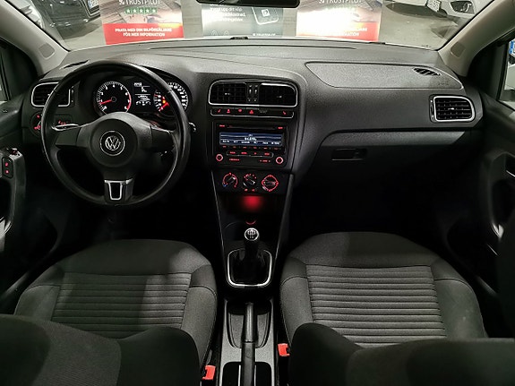 Volkswagen Polo 14 of 16