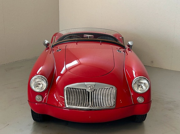 MG M 2 of 29