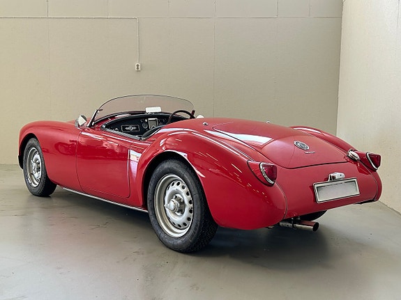 MG M 12 of 29