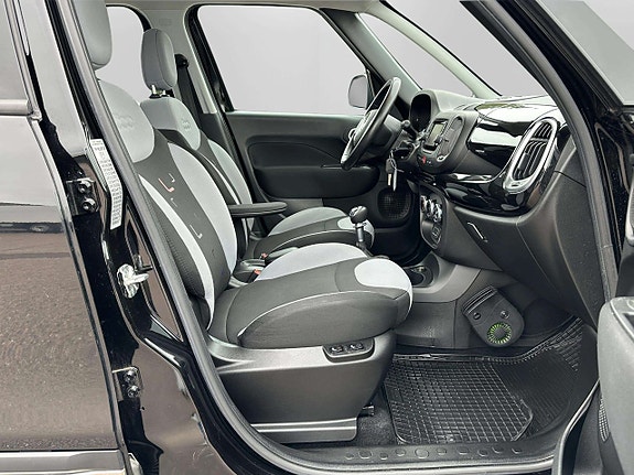 Fiat 500L 20 of 21