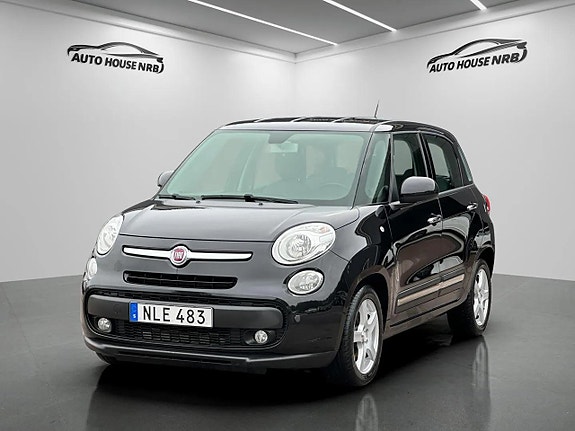 Fiat 500L 3 of 5