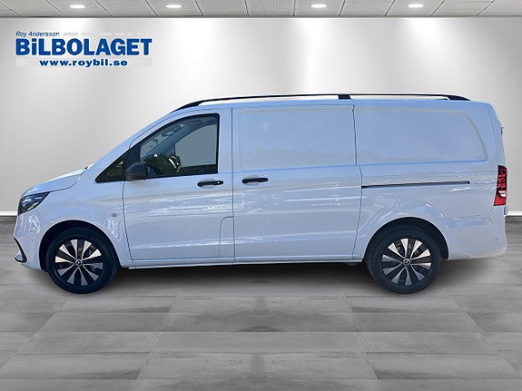 Mercedes-Benz Vito 119 3 of 5