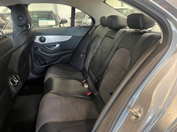 Mercedes-Benz C220 d 7 of 11