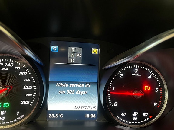 Mercedes-Benz C220 d 11 of 11