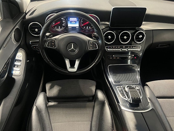 Mercedes-Benz C220 d 8 of 11