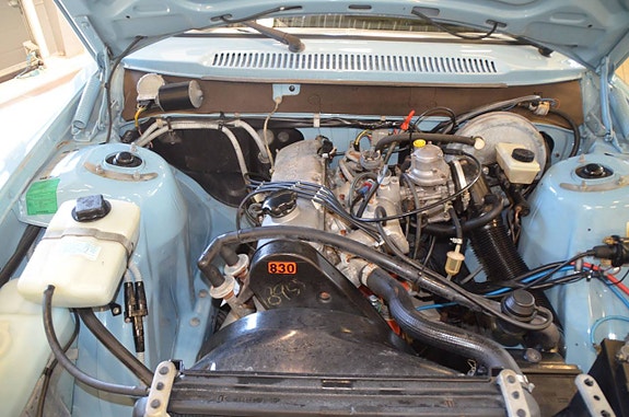 Volvo 244 8 of 23