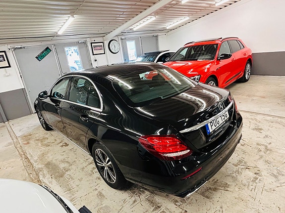 Mercedes-Benz E200 d 8 of 30
