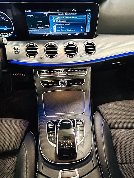 Mercedes-Benz E200 d 15 of 30
