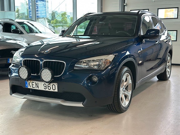 BMW X1 2 of 5