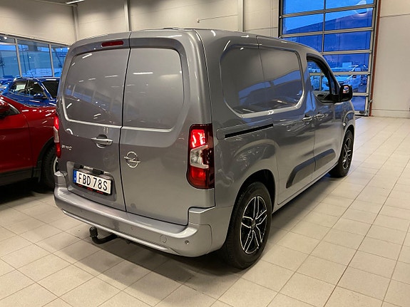 Opel Combo-e 4 of 5