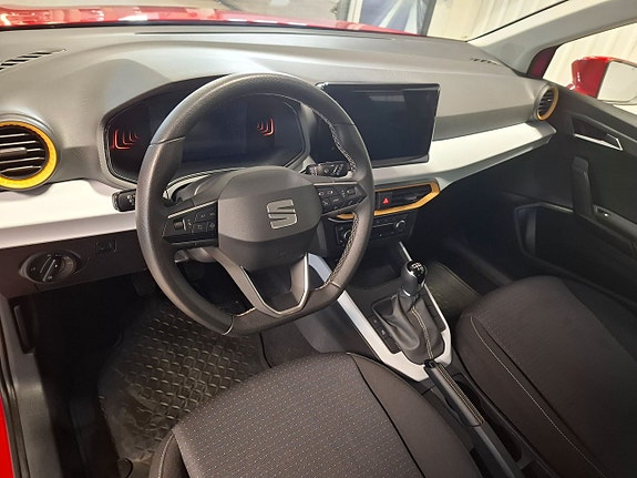 Seat Arona 10 of 21
