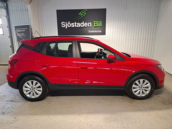 Seat Arona 6 of 21
