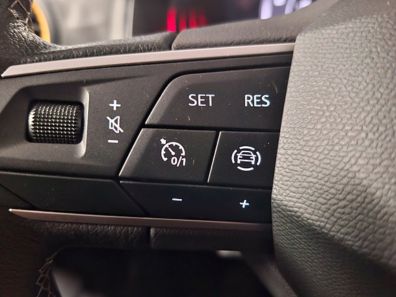 Seat Arona 13 of 21