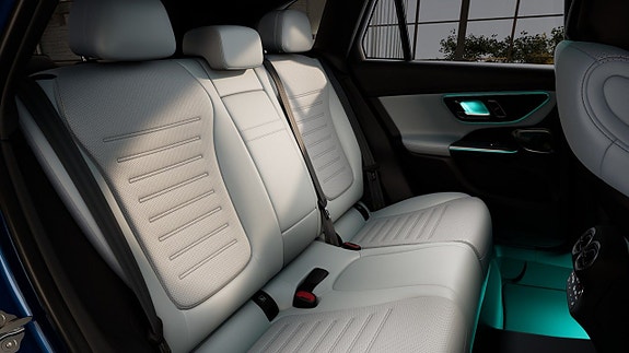 Mercedes-Benz GLC300 e 9 of 10