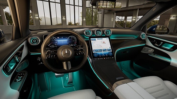 Mercedes-Benz GLC300 e 7 of 10