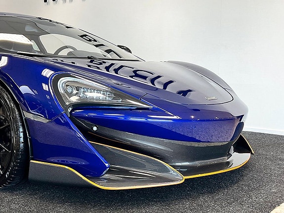 McLaren 600LT 4 of 5