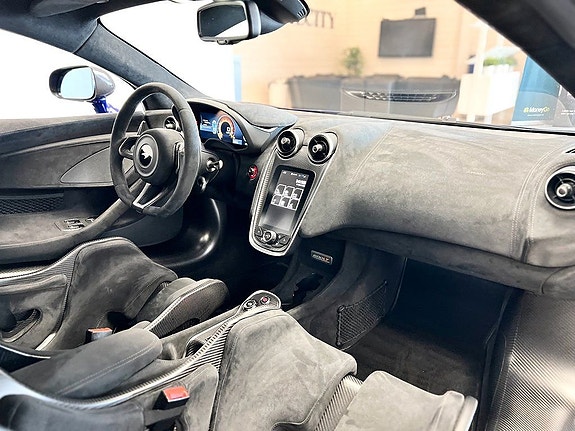 McLaren 600LT 18 of 21