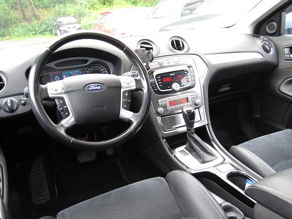 Ford Mondeo 9 of 20