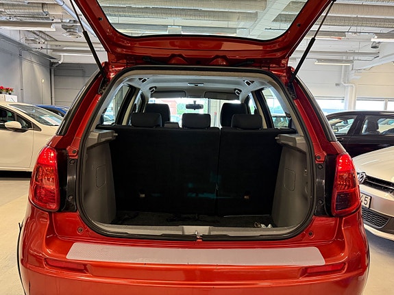 Suzuki SX4 20 of 20