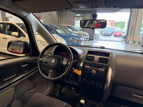 Suzuki SX4 19 of 20