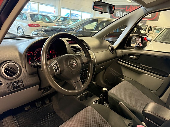 Suzuki SX4 10 of 20