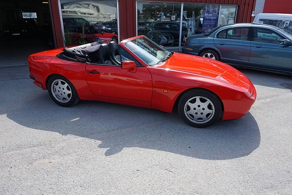 Porsche 944 9 of 30