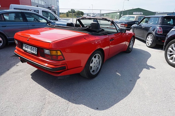 Porsche 944 5 of 5