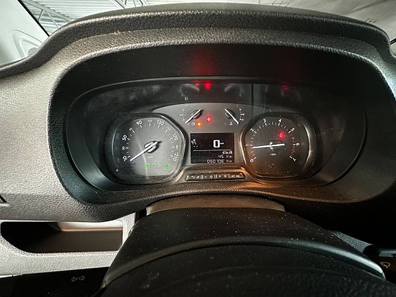 Peugeot Expert 13 of 24