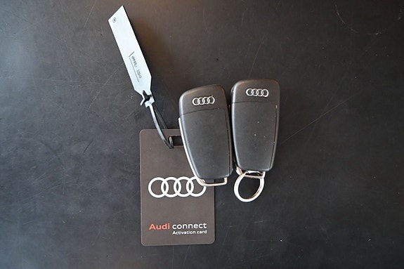 Audi Q3 25 of 25
