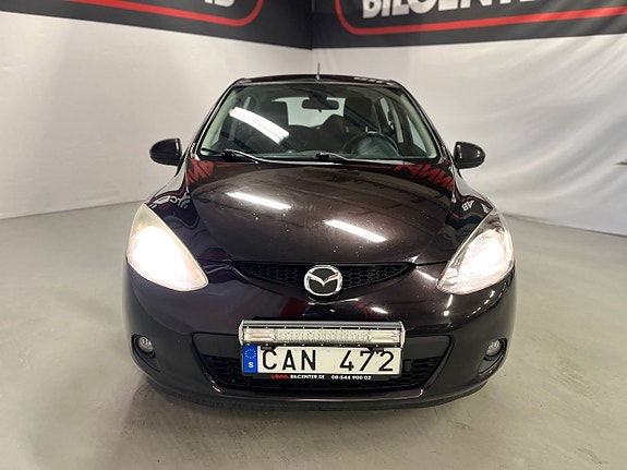 Mazda 2 5 of 19