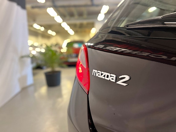 Mazda 2 10 of 19