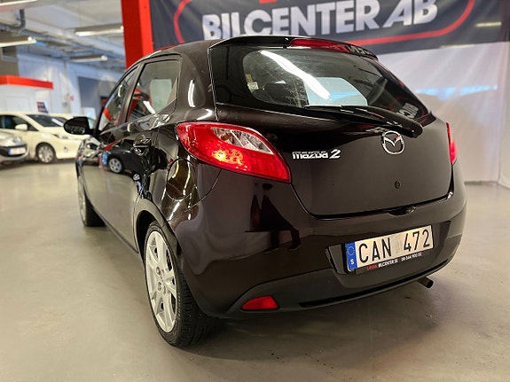 Mazda 2 8 of 19