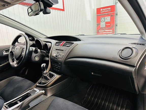 Honda Civic 10 of 22