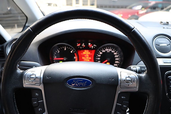 Ford Galaxy 20 of 21